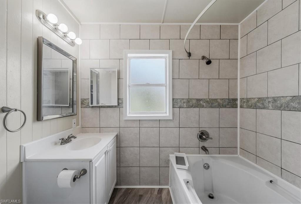10925 Russell Rd Property Photo 12
