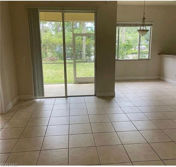 11247 La Coruna Ln S Property Photo 2