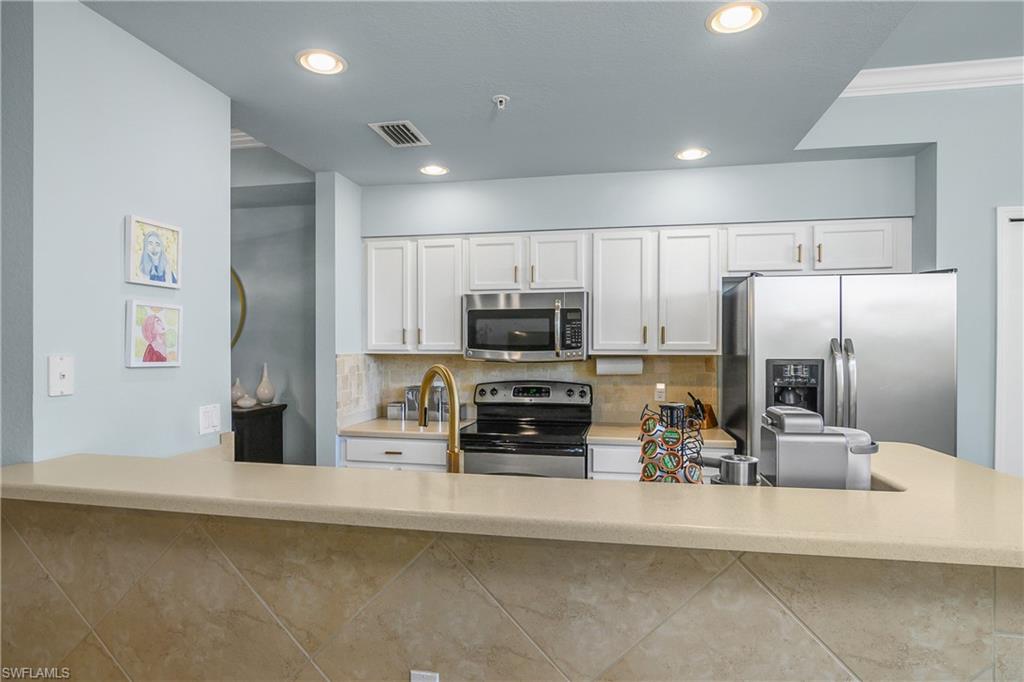 10353 Heritage Bay Blvd # 2237 Property Photo 11