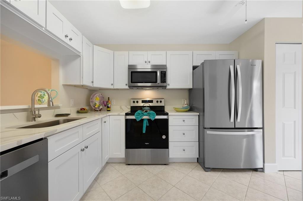 15464 Admiralty Cir # 6 Property Photo 1