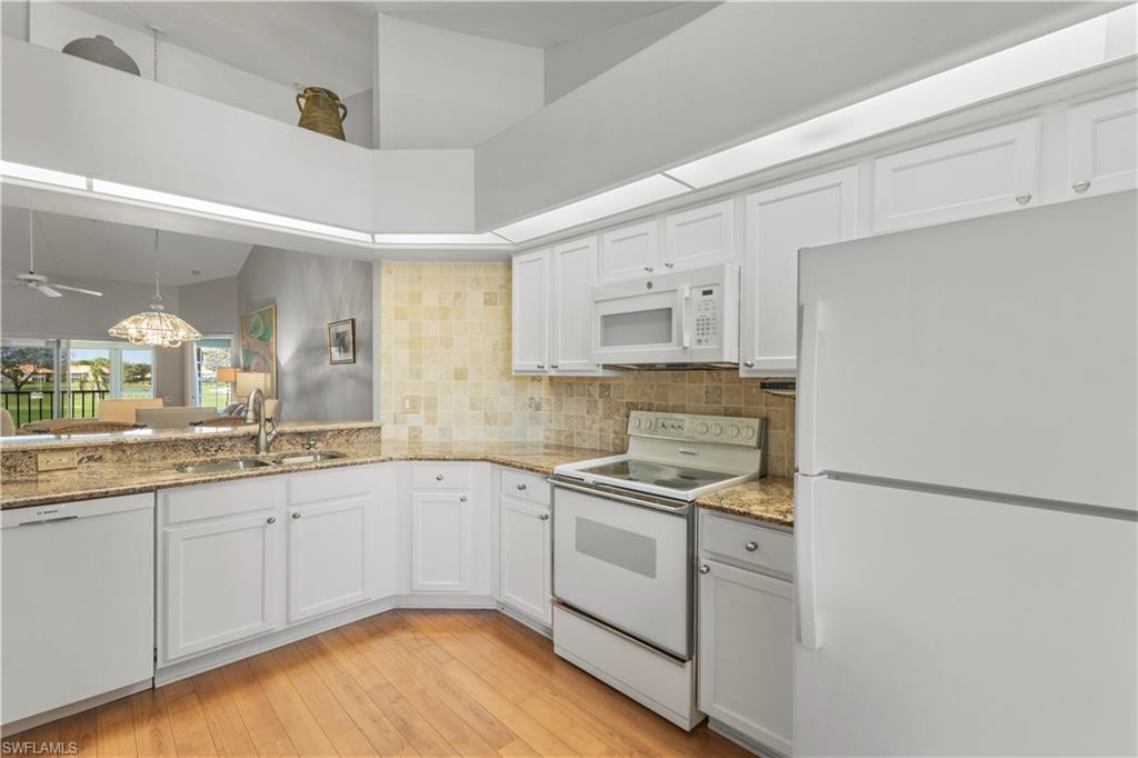 28060 Cavendish Ct # 2512 Property Photo 8