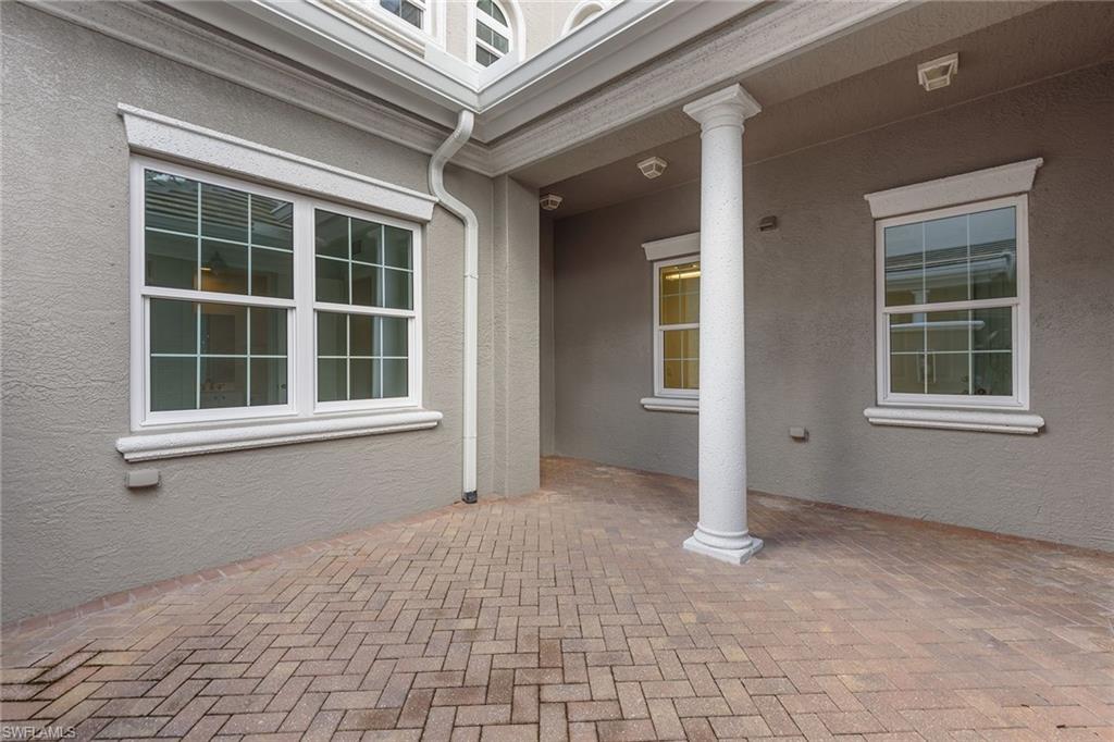 9229 Museo Cir # 103 Property Photo 3