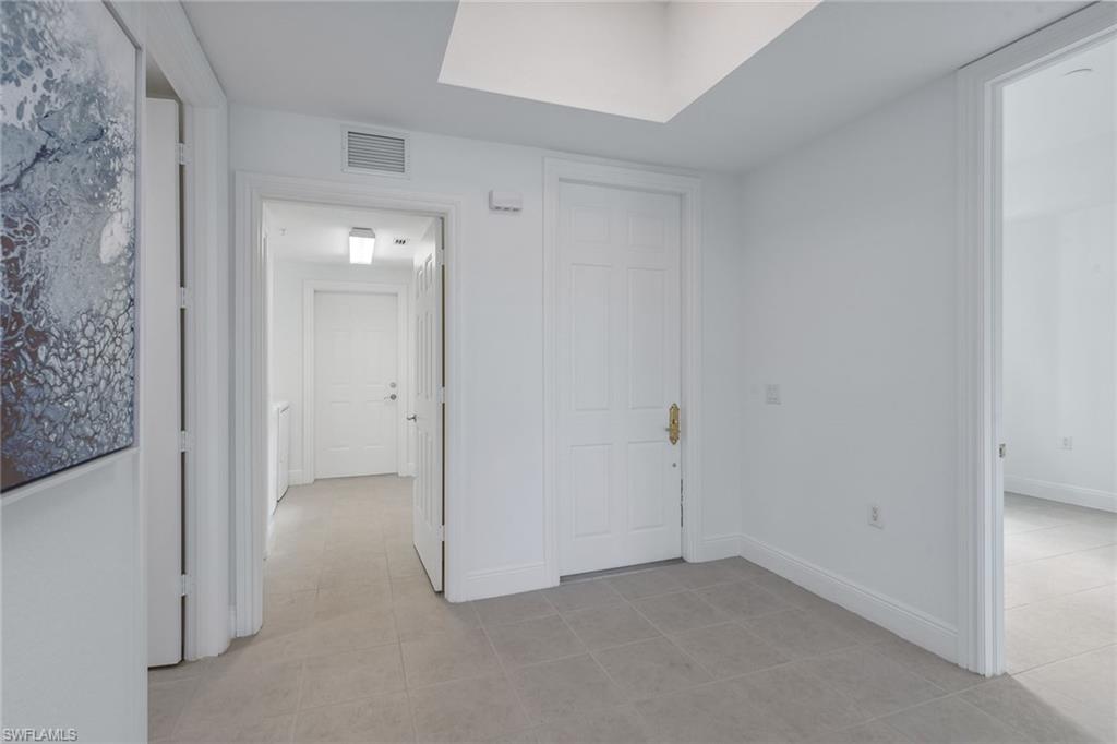 9229 Museo Cir # 103 Property Photo 4