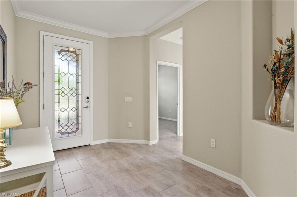 1606 Santiago Cir Property Photo 4