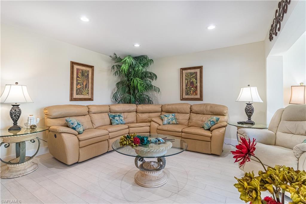 7402 Lake Breeze Dr # 301 Property Photo 15