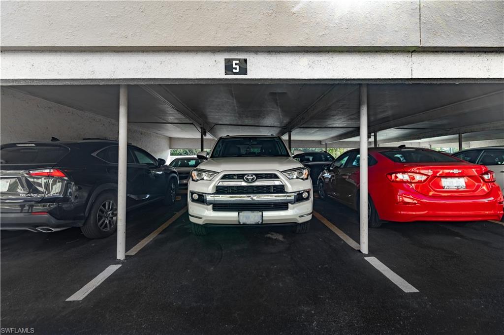 7402 Lake Breeze Dr # 301 Property Photo 17