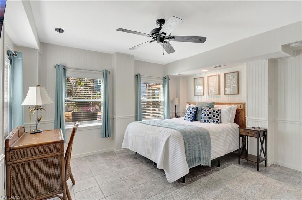 5370/5372 Palmetto St Property Photo 10