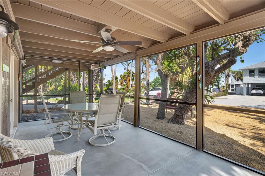 5370/5372 Palmetto St Property Photo 13