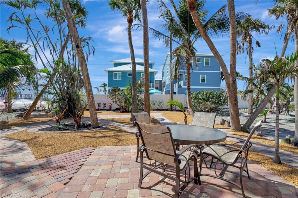5370/5372 Palmetto St Property Photo 15