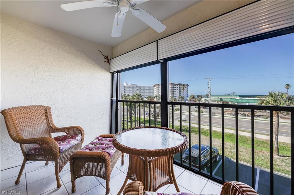 6897 Estero Blvd # 125 Property Photo 15