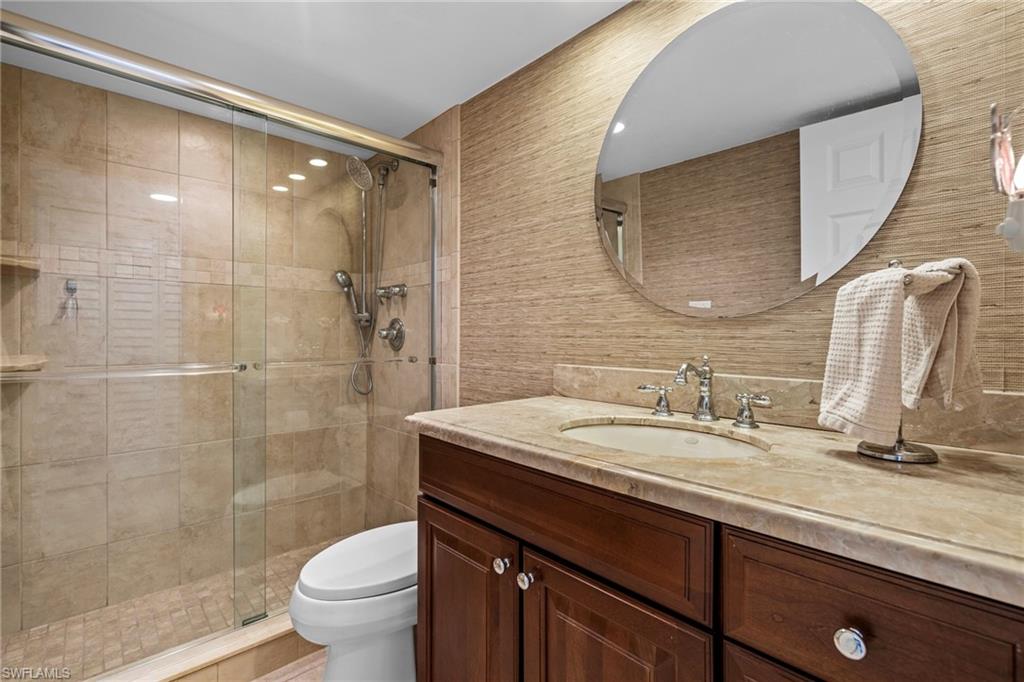 6660 Estero Blvd # 802 Property Photo 24