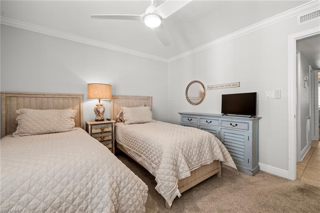 6660 Estero Blvd # 802 Property Photo 26