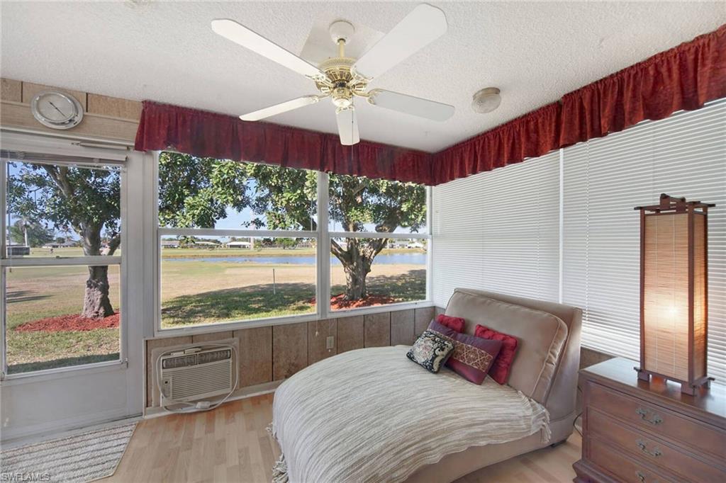 6942 Edgewater Cir Property Photo 32