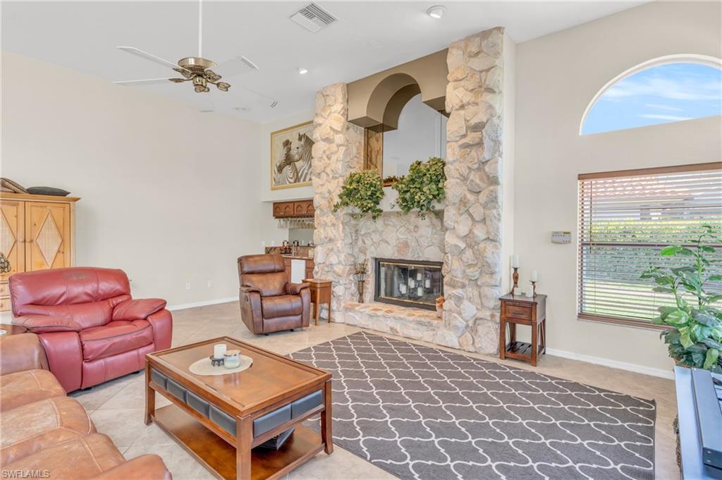 20265 Country Club Dr Property Photo 8