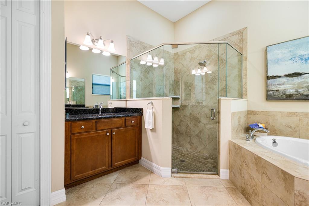 12809 Fairway Cove Ct Property Photo 23