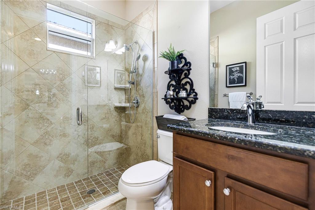 12809 Fairway Cove Ct Property Photo 28