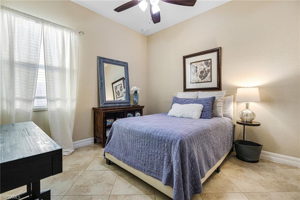 12809 Fairway Cove Ct Property Photo 29