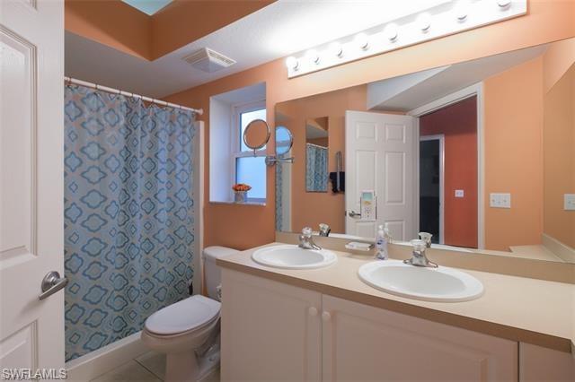 4925 Sandra Bay Dr 201 Property Photo 10