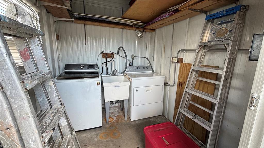 530 Sun Up St Property Photo 16