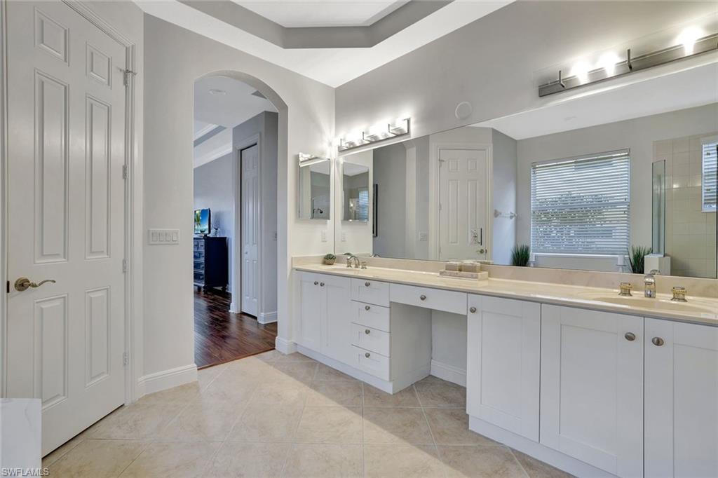 8988 Cherry Oaks Trl Property Photo 16
