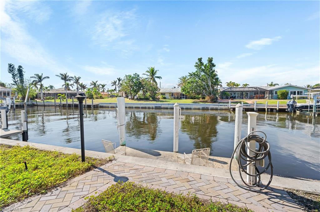 2284 Palm Tree Dr Property Photo 46