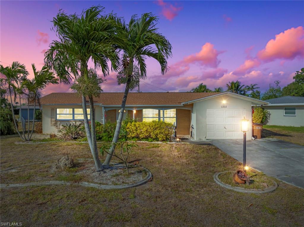 1332 SE 44th ST Property Photo 1