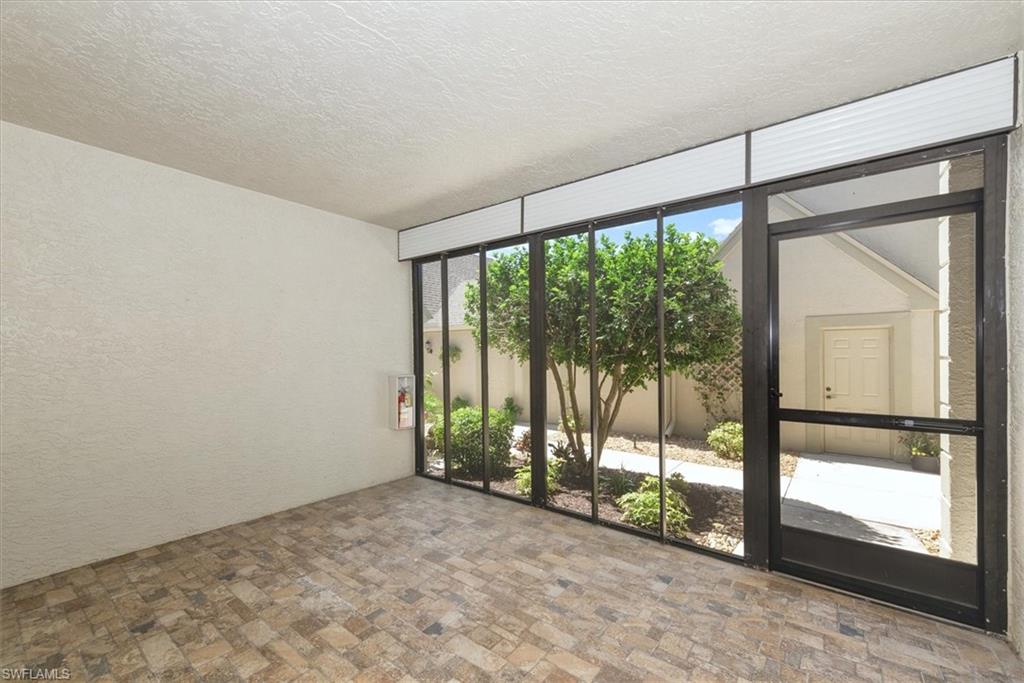 12541 Kelly Sands Way # 15 Property Photo 6