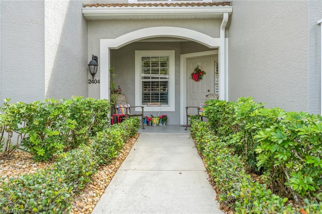 10109 Colonial Country Club Blvd # 2404 Property Photo 2