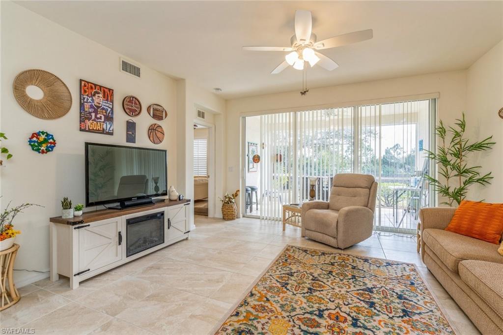 10109 Colonial Country Club Blvd # 2404 Property Photo 6