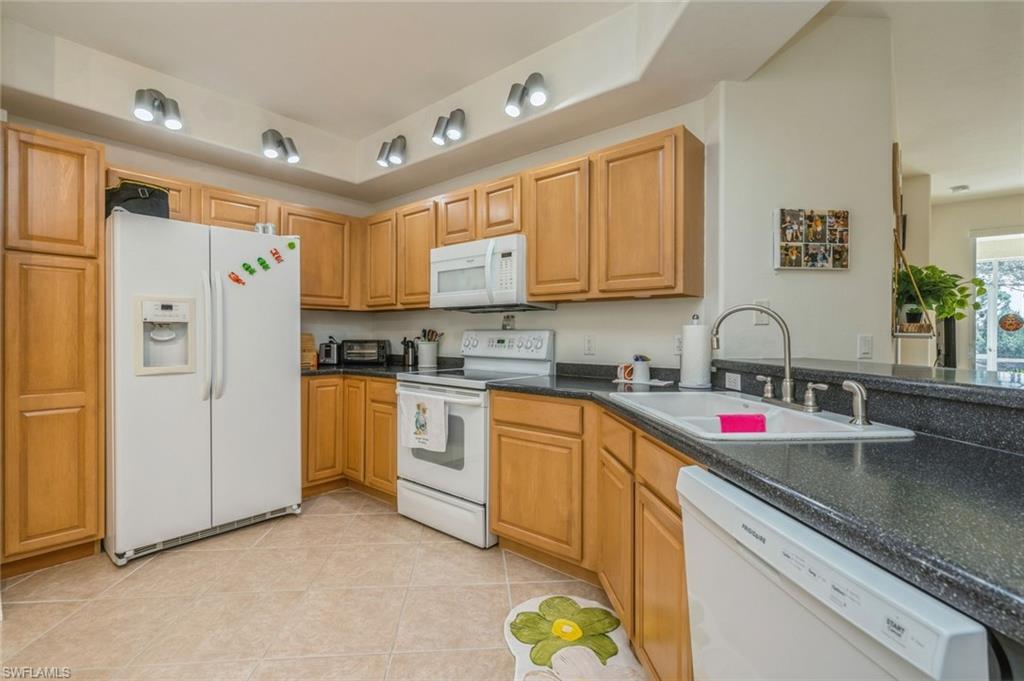 10109 Colonial Country Club Blvd # 2404 Property Photo 12