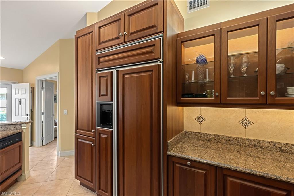 15064 Sterling Oaks Dr Property Photo 18