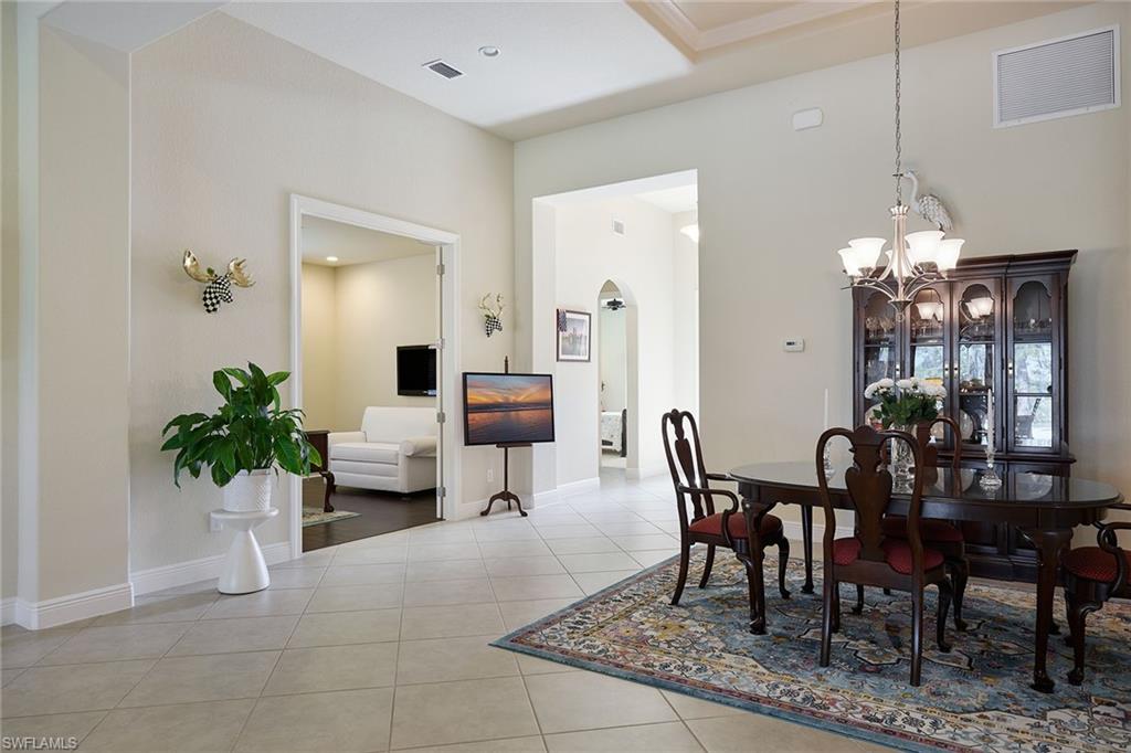 28412 San Amaro Dr Property Photo 3