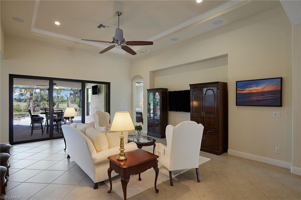 28412 San Amaro Dr Property Photo 6