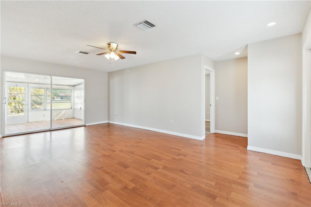 171 Coconut St Property Photo 4