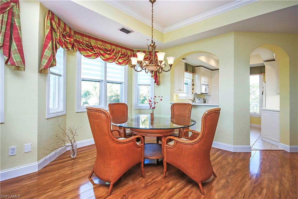 5775 Baltusrol Ct # 302 Property Photo 4