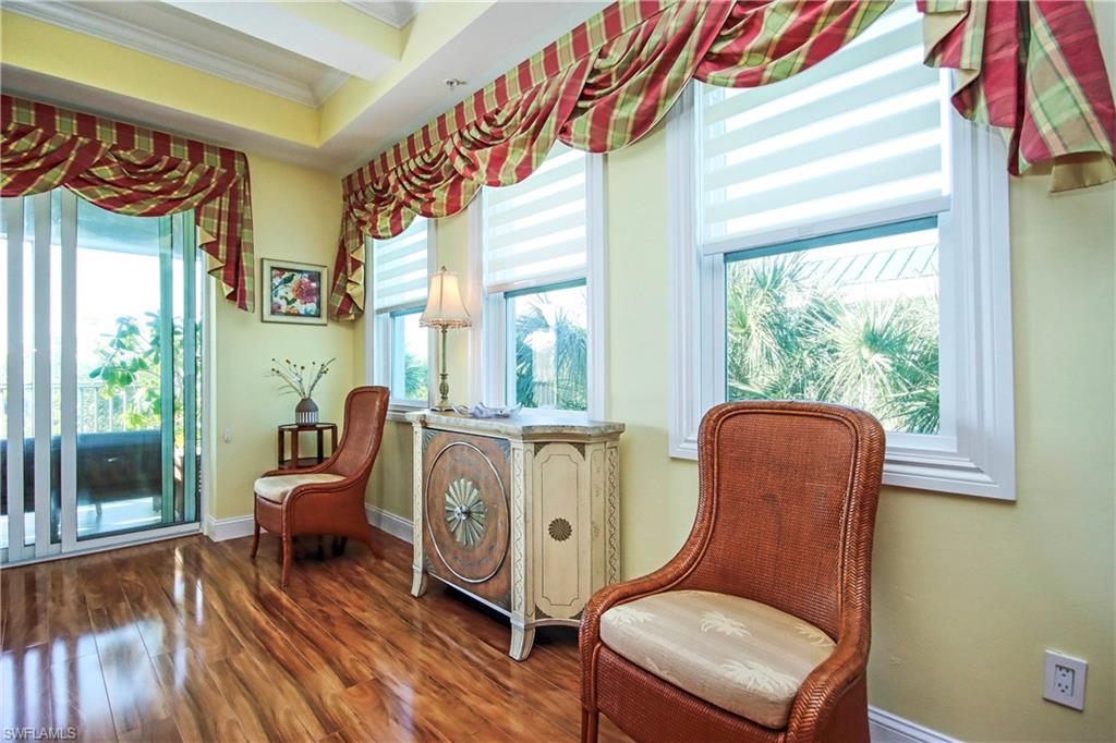5775 Baltusrol Ct # 302 Property Photo 9