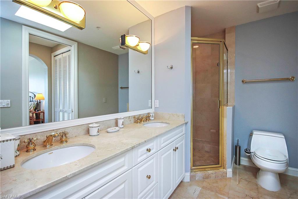 5775 Baltusrol Ct # 302 Property Photo 14