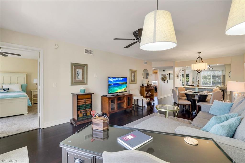 3061 Sandpiper Bay Cir # J202 Property Photo 8