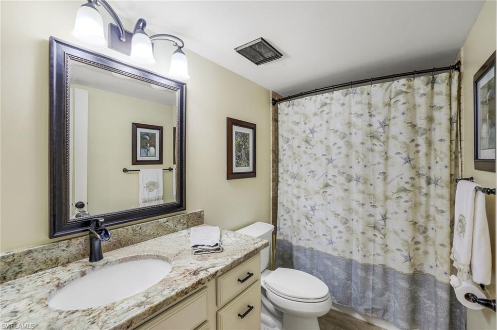 3061 Sandpiper Bay Cir # J202 Property Photo 18