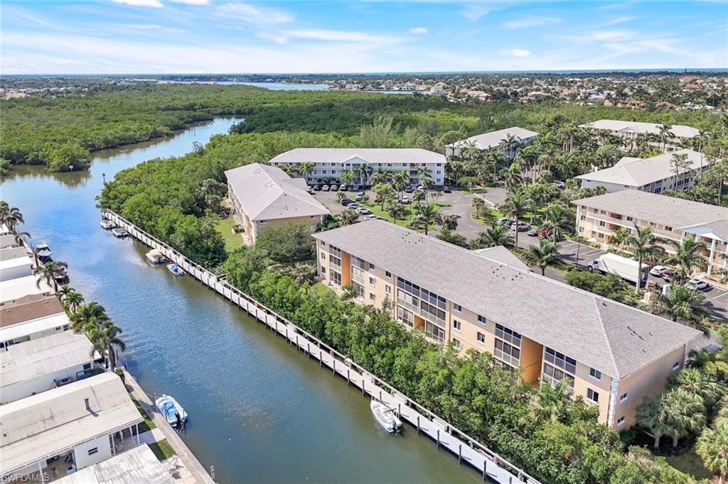3061 Sandpiper Bay Cir # J202 Property Photo 25