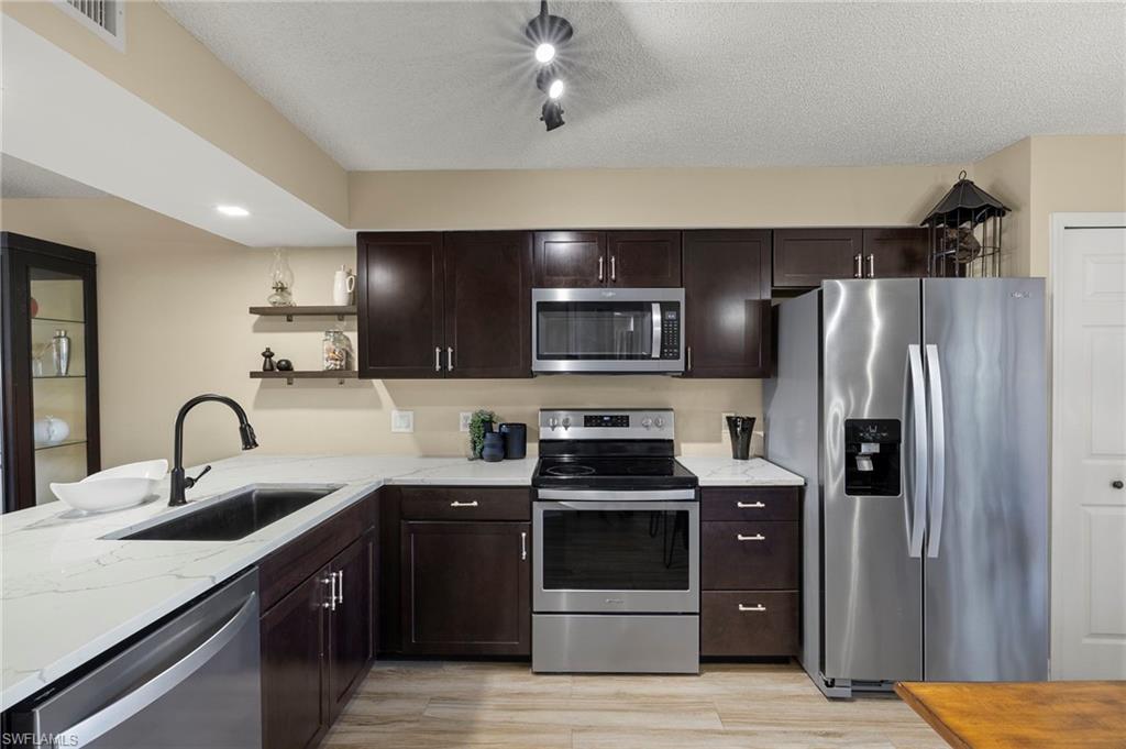 3970 Leeward Passage Ct # 102 Property Photo 6