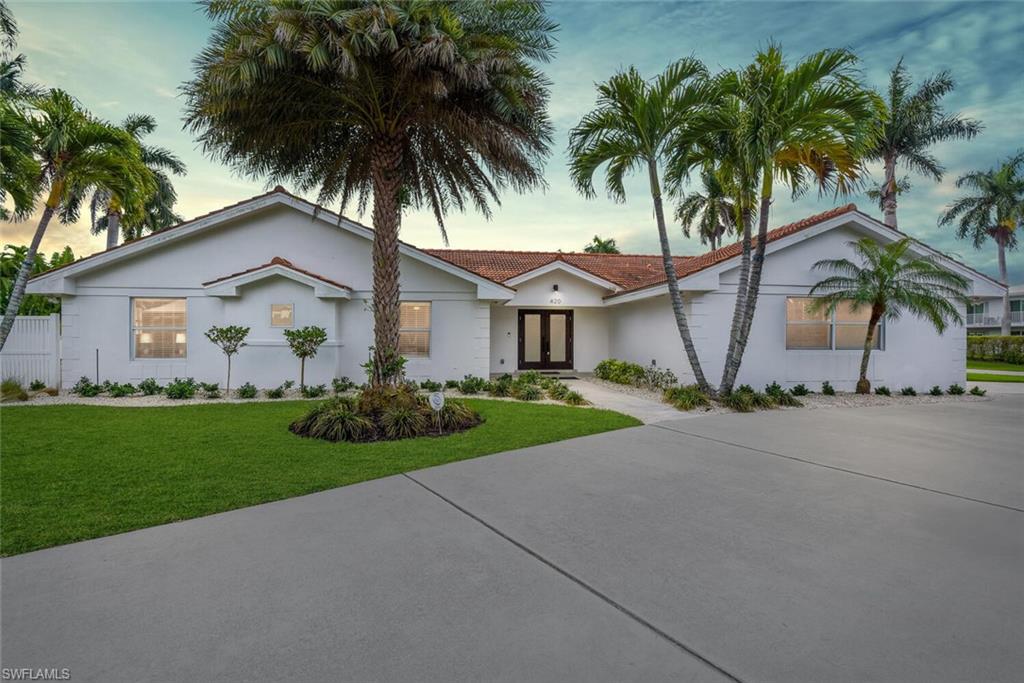 420 Harbour Dr Property Photo