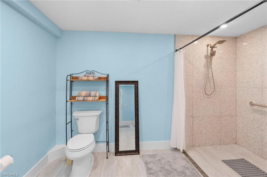 1784 Granada Dr Property Photo 18