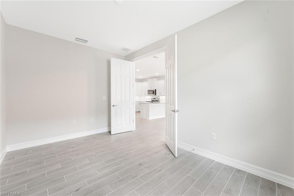 1057 Tranquil Brook Dr Property Photo 11