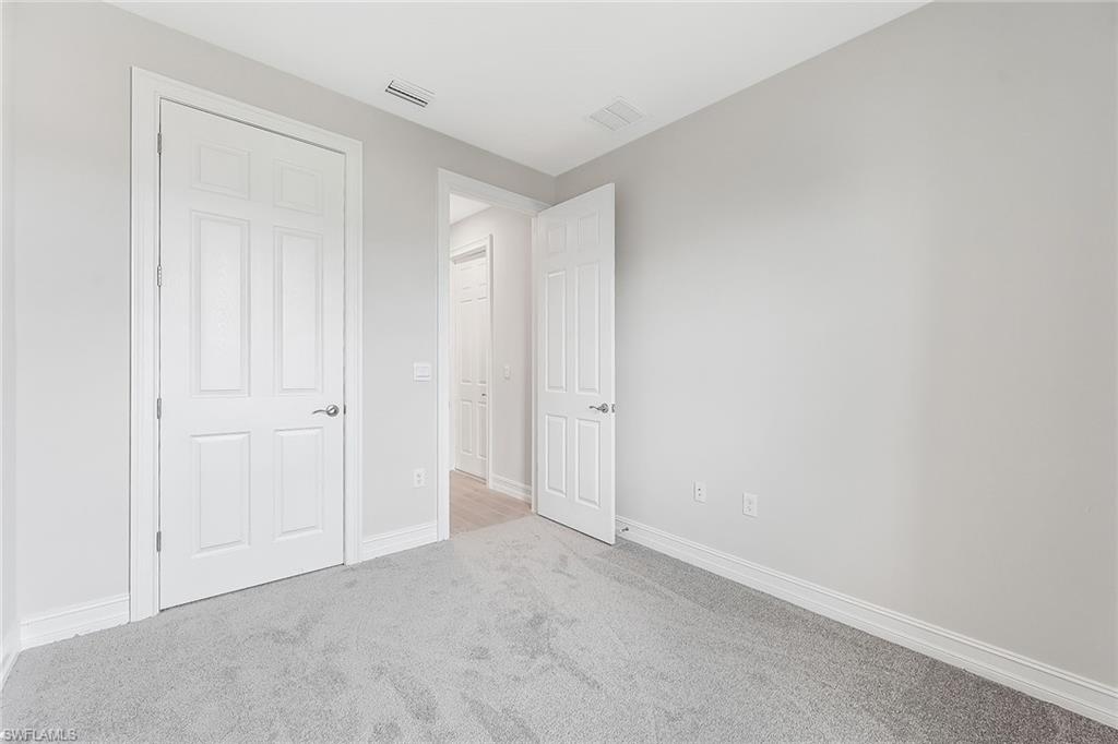 1057 Tranquil Brook Dr Property Photo 17