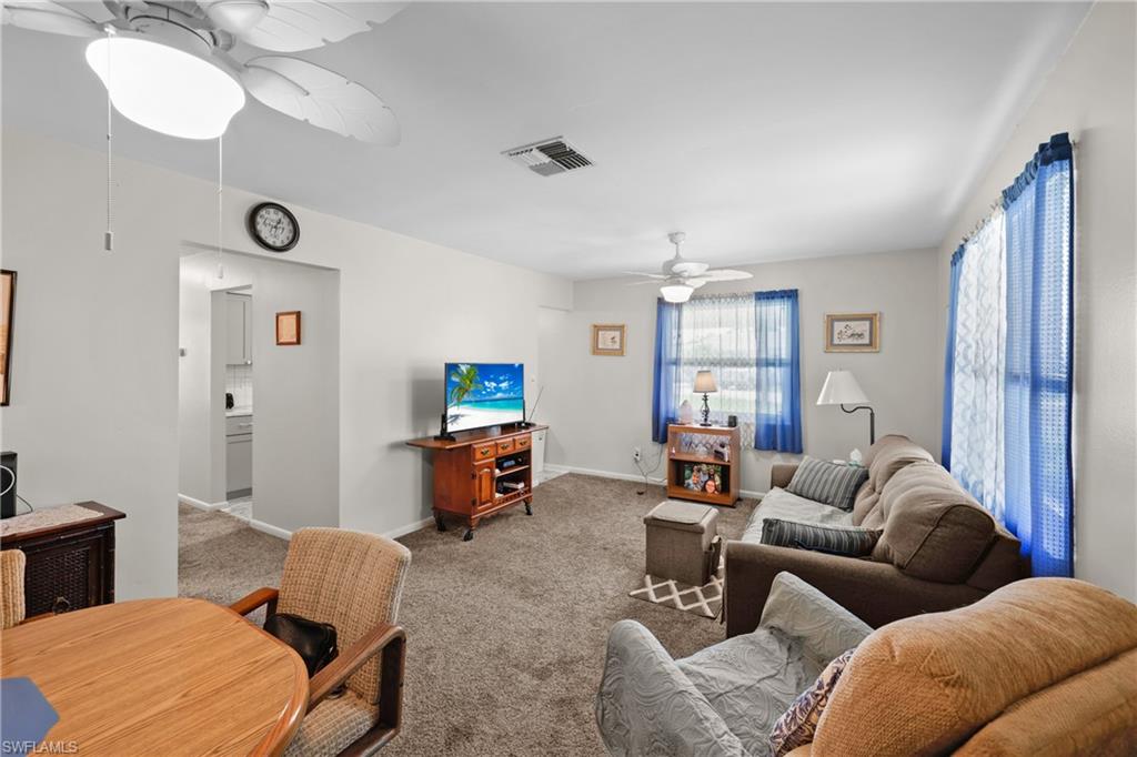 30 Desert Candle Cir Property Photo 3