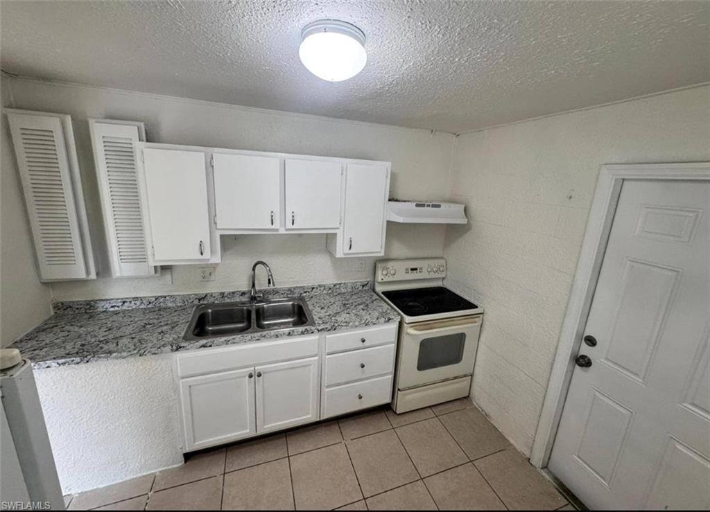 2640-2642 Saint Charles St Property Photo 4
