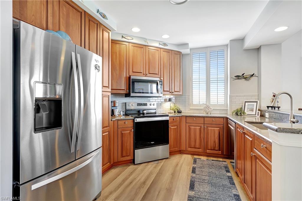 3191 Matecumbe Key Rd # 602 Property Photo 5