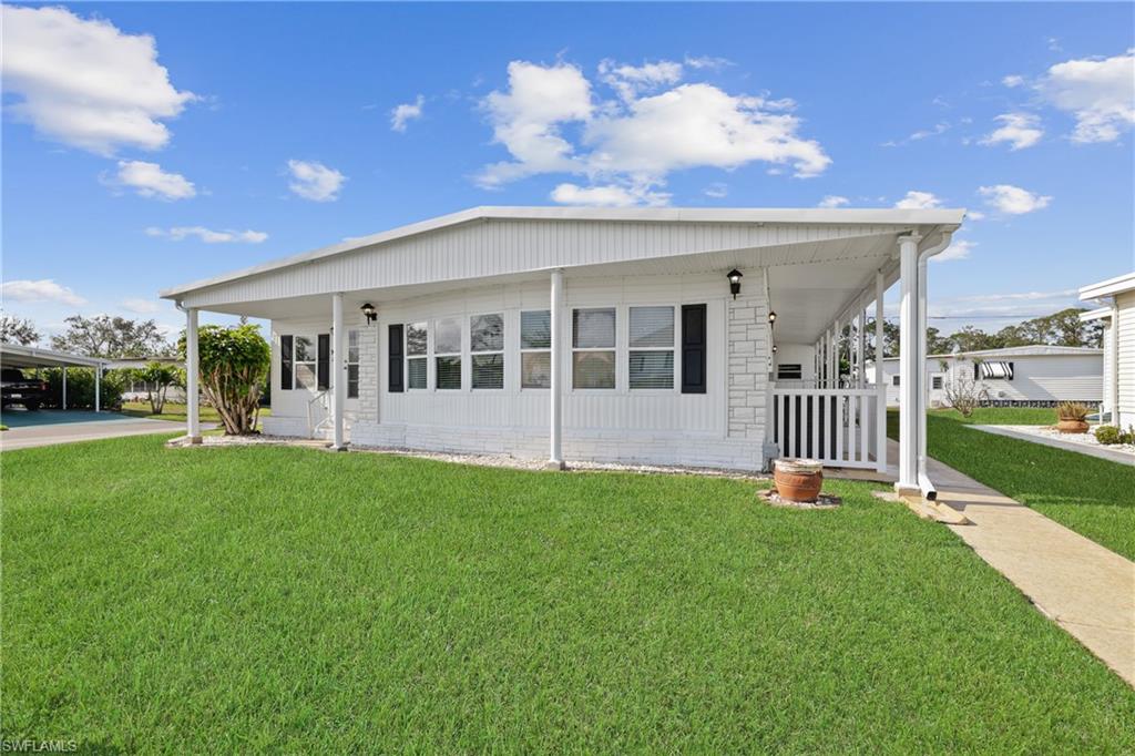 200 Village Ln Property Photo