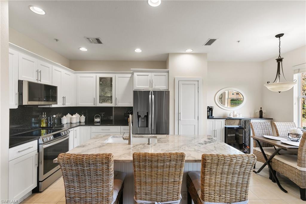 9651 Spanish Moss Way # 4112 Property Photo 1